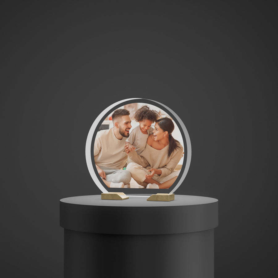 round acrylic photo plaque